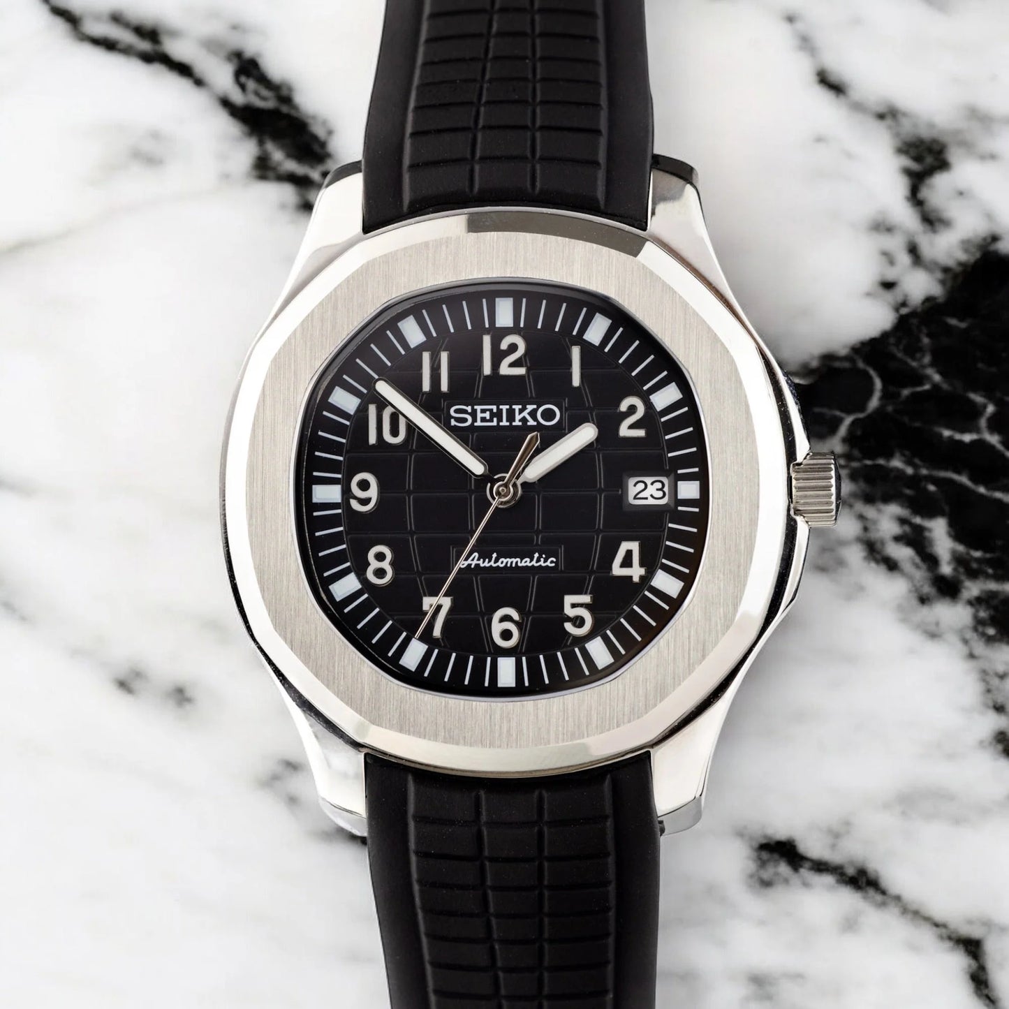 Seiko Mod Aquanaut "Classic Black"