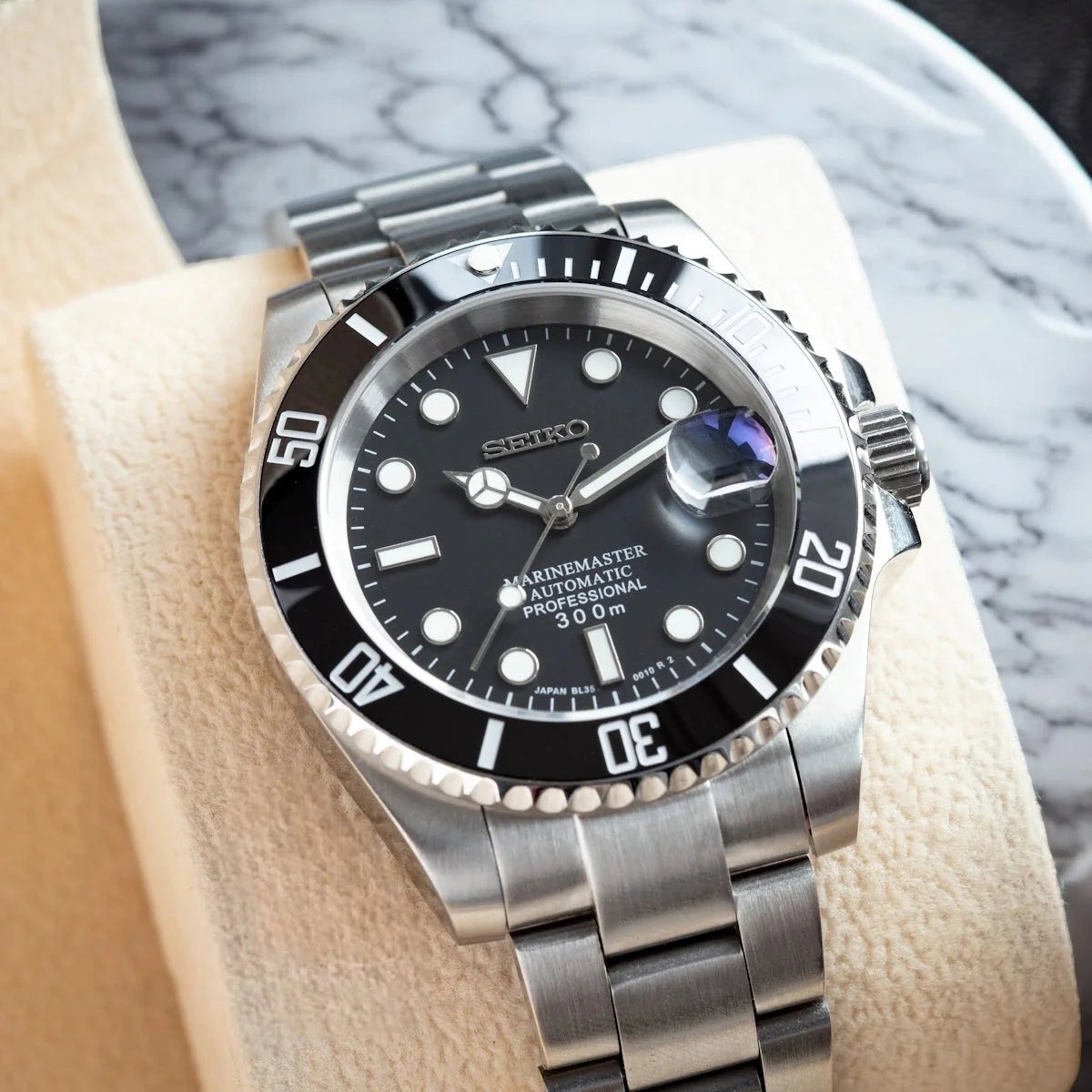 Seiko Mod Submariner "Black"
